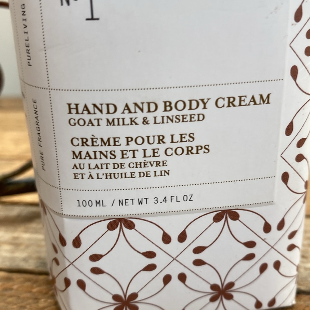 Lucia Hand & Body Cream - Picture 6 of 7